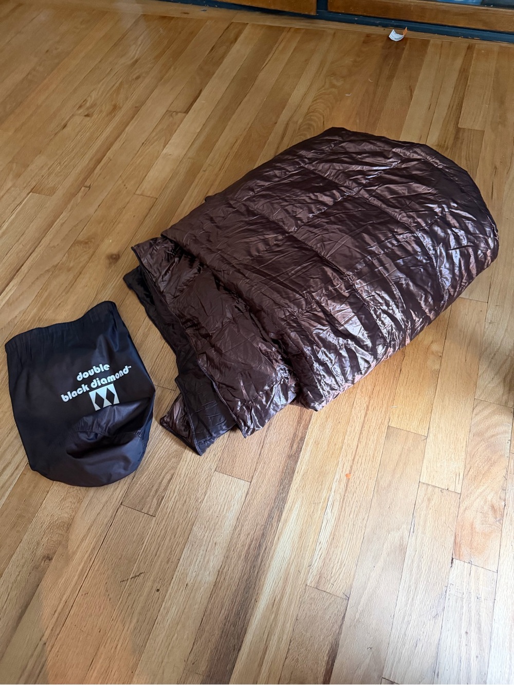 Black Diamond Brown Packable Quilt Blanket